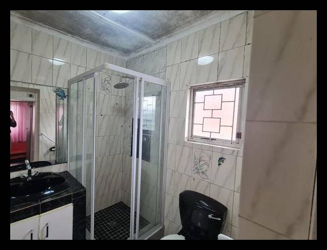 3 BEDROOM HOUSE FOR SALE IN EASTBURY